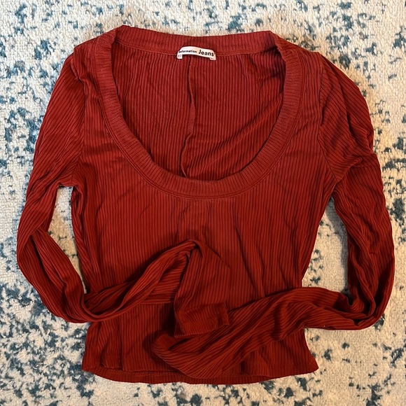 Reformation cropped long sleeve red top ribbed - Picture 5 of 5